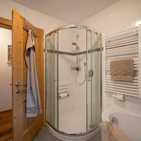 アパート Hansl *