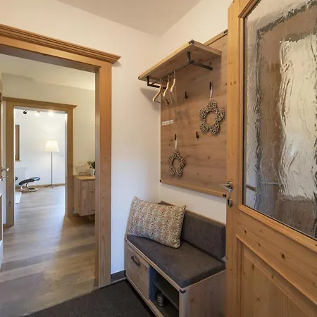 Hansl Appartement Prama